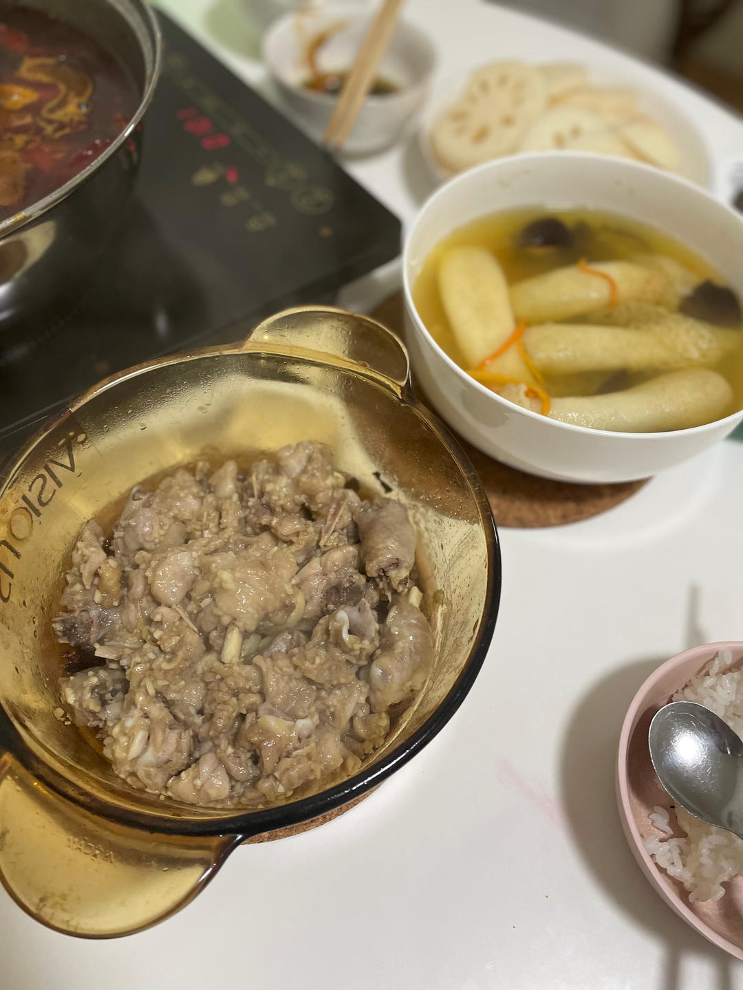 沙姜鸡煲