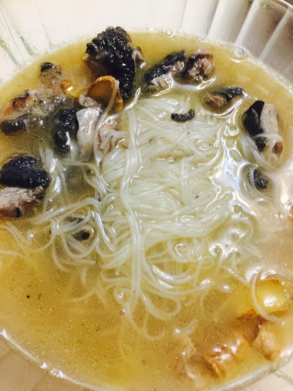 麻油鸡面线