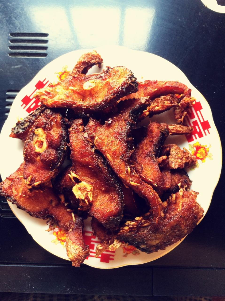 秘制香酥熏鱼