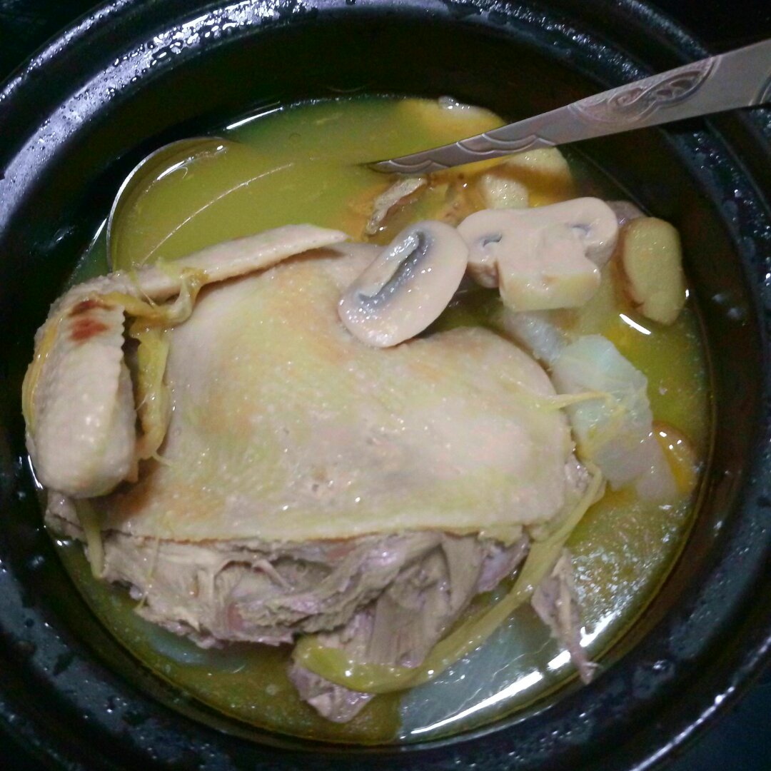 桑桑_ibje做的花菇炖鸡汤