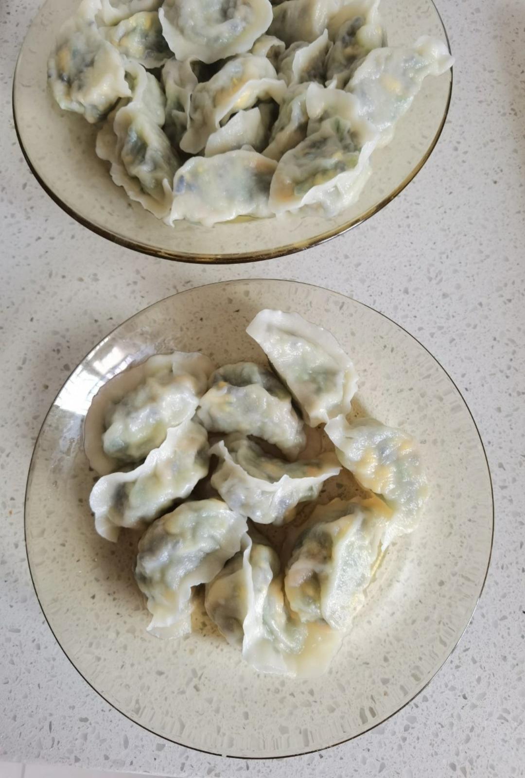 清淡的黄瓜鸡蛋水饺