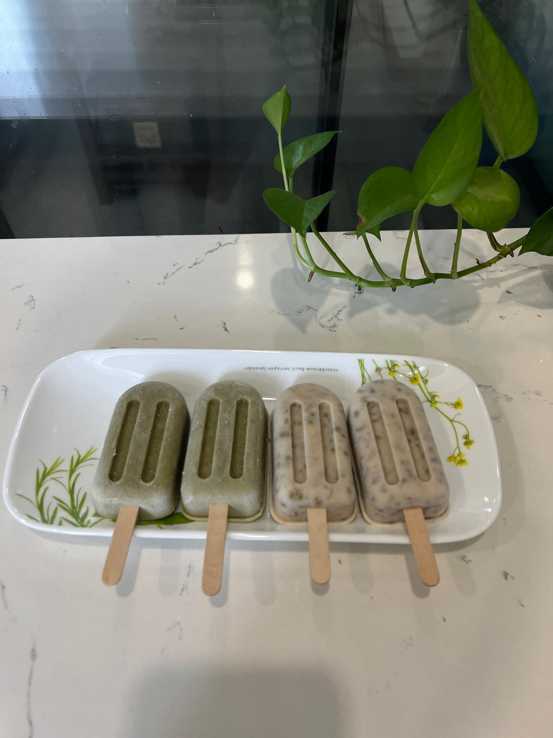 抹茶绿豆冰棍
