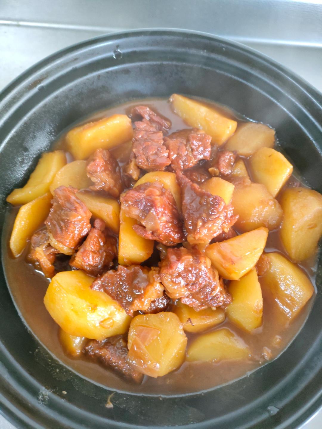 红烧牛肉(家庭版最好吃简单教程)