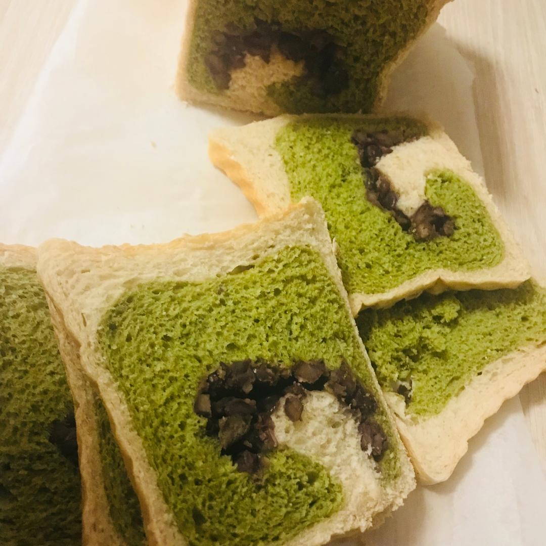 抹茶蜜豆吐司