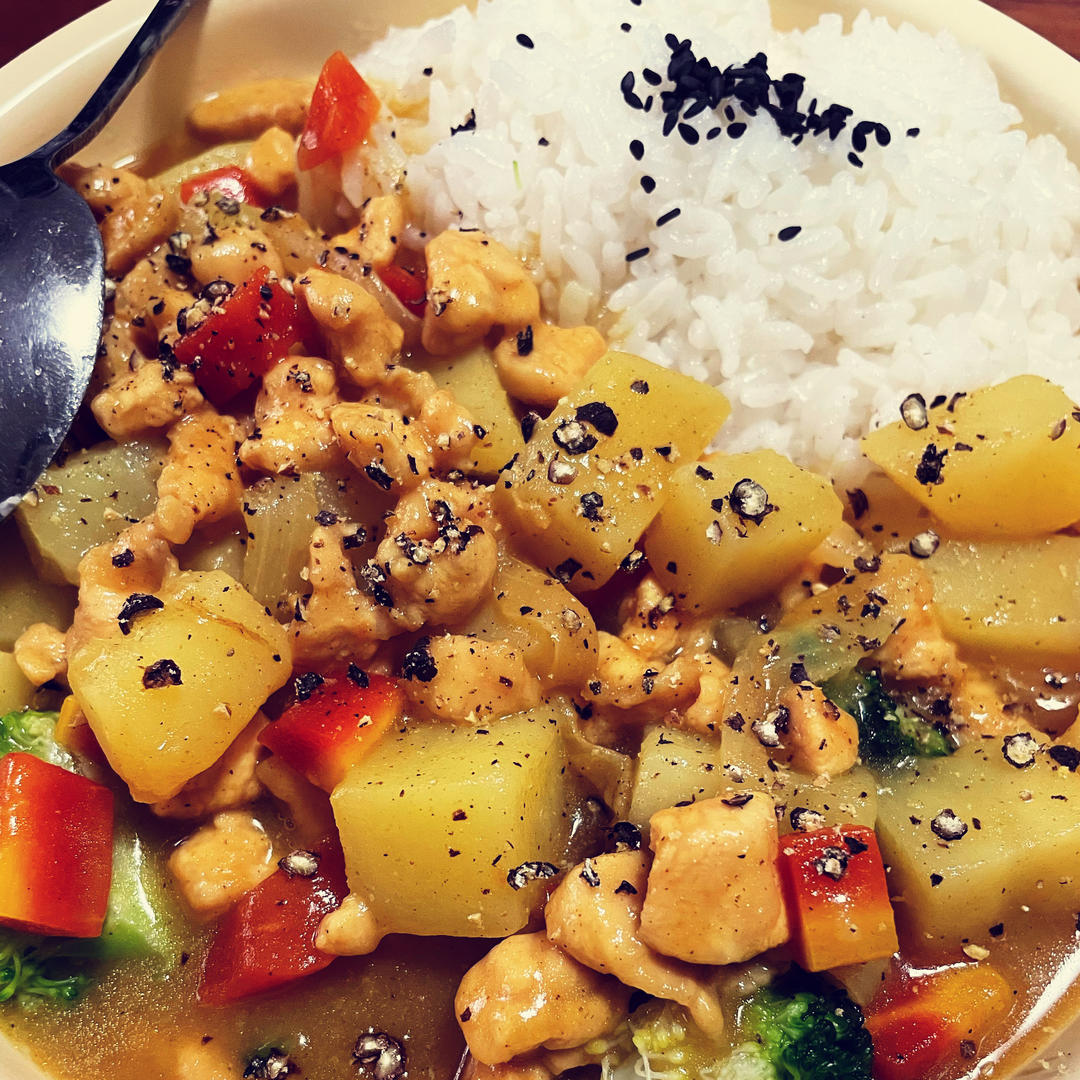 零失败日式咖喱鸡肉饭！！最正宗日本家庭做法！简单又好吃！