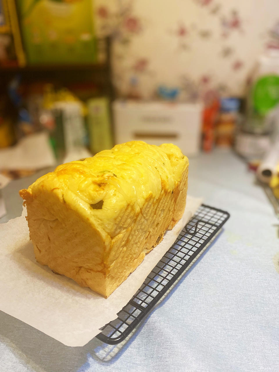 香葱肉松手撕吐司