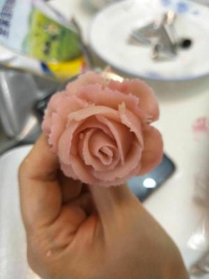 韩式豆沙霜裱花的做法 步骤1