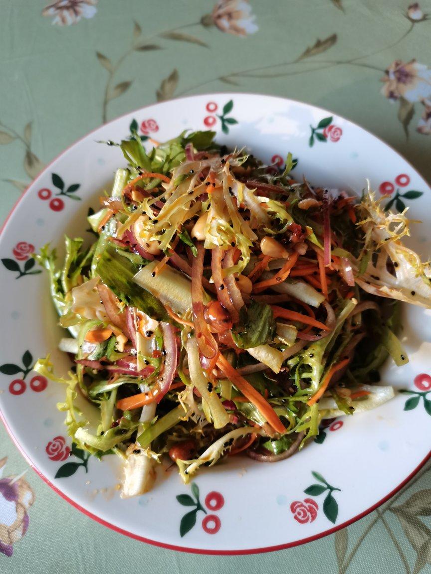 年夜饭必做的一道凉菜凉拌苦菊