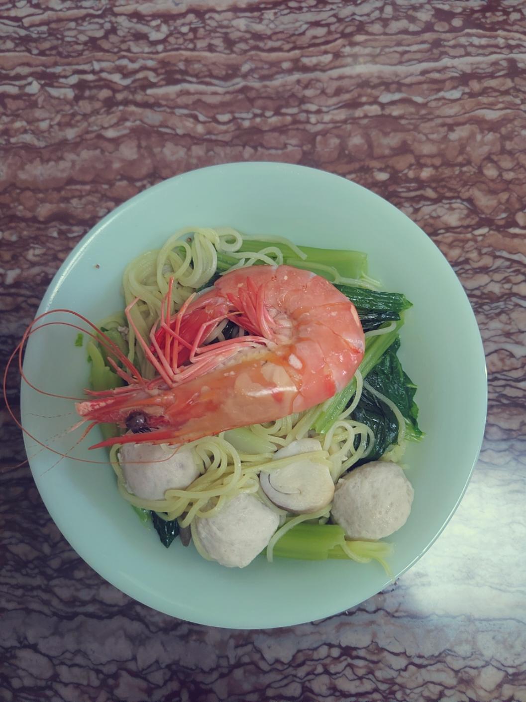 一个人的午餐