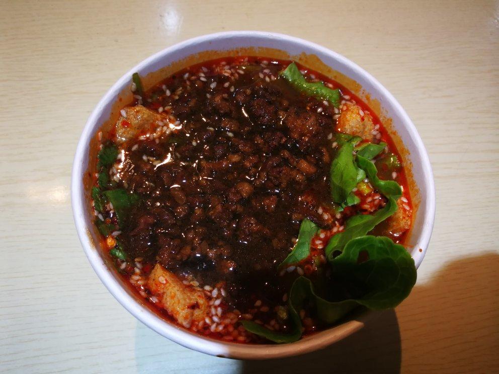 杂酱酸辣粉