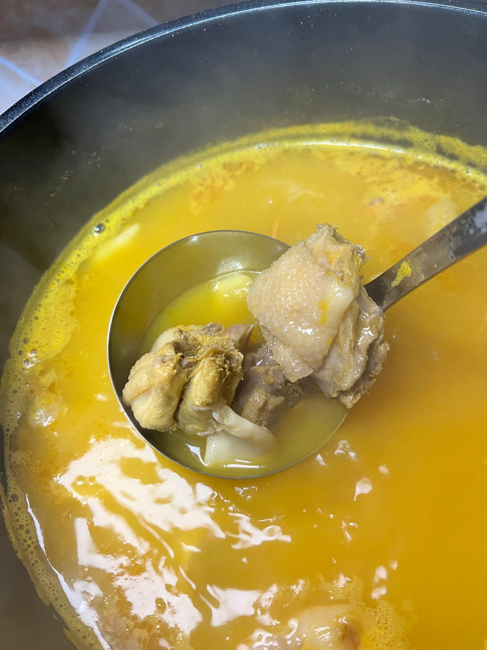 家庭版金汤花胶鸡汤