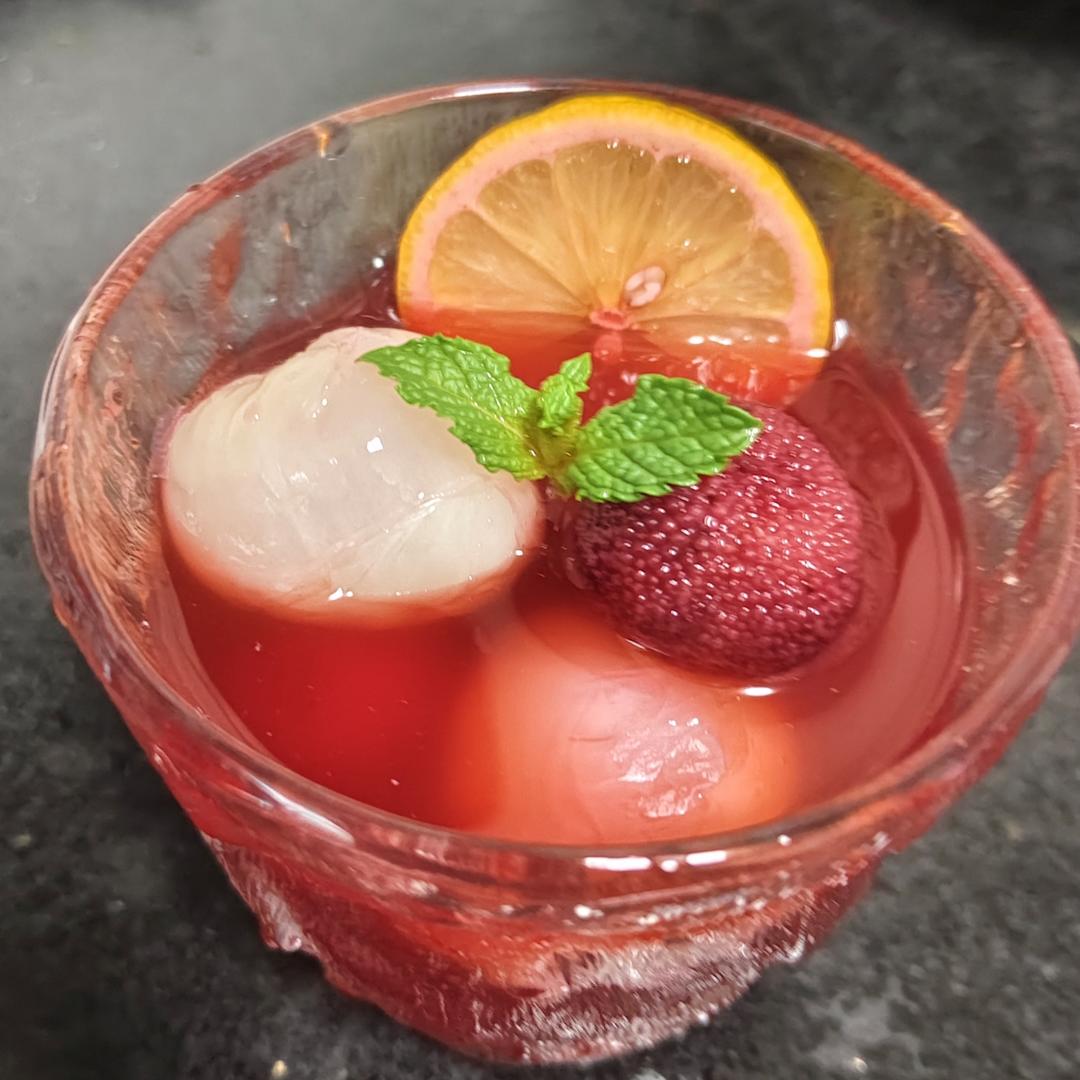 夏日神仙饮品❗️酸甜冰镇柠檬杨梅荔枝饮