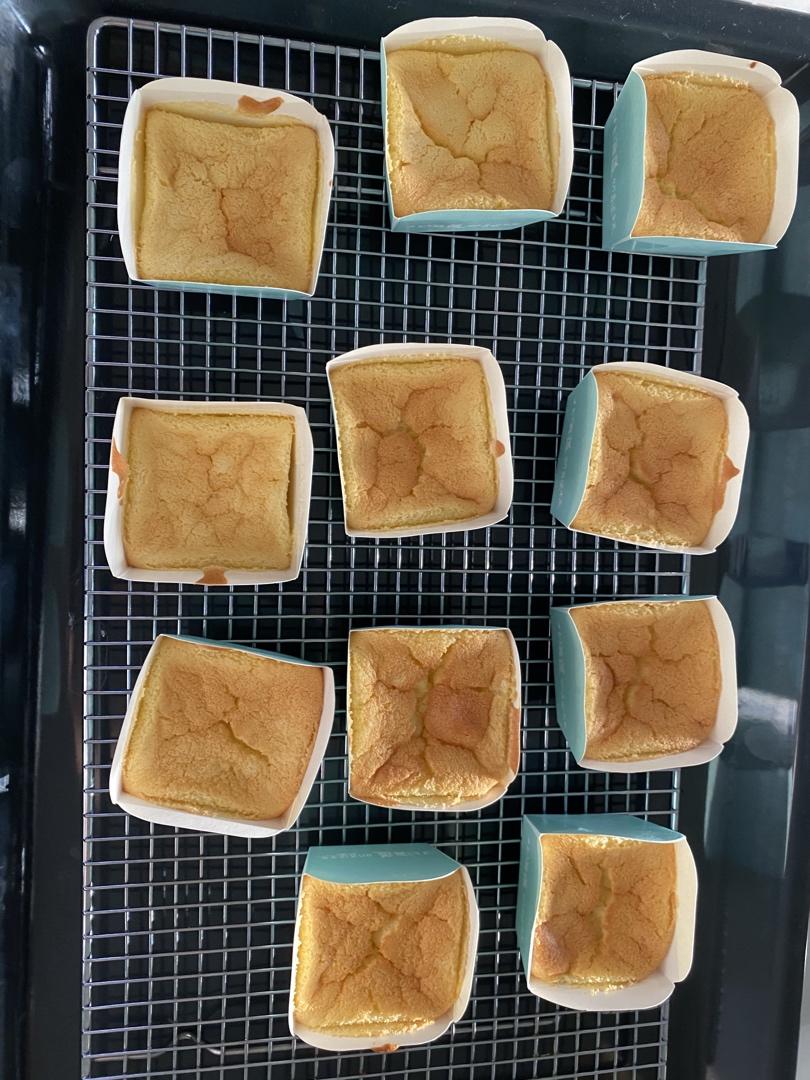 淡奶油纸杯蛋糕