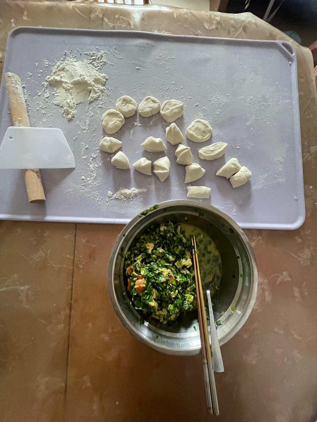 经典的韭菜鸡蛋馅儿饺子 怎么吃都不会腻