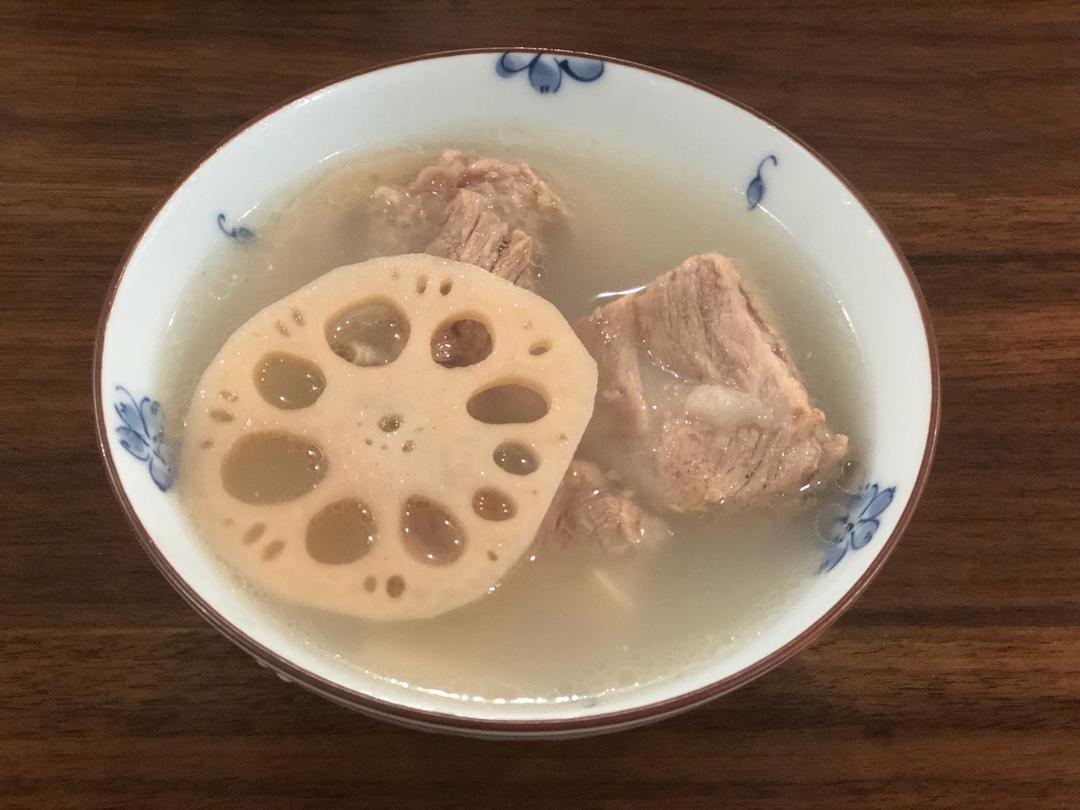 莲藕排骨汤