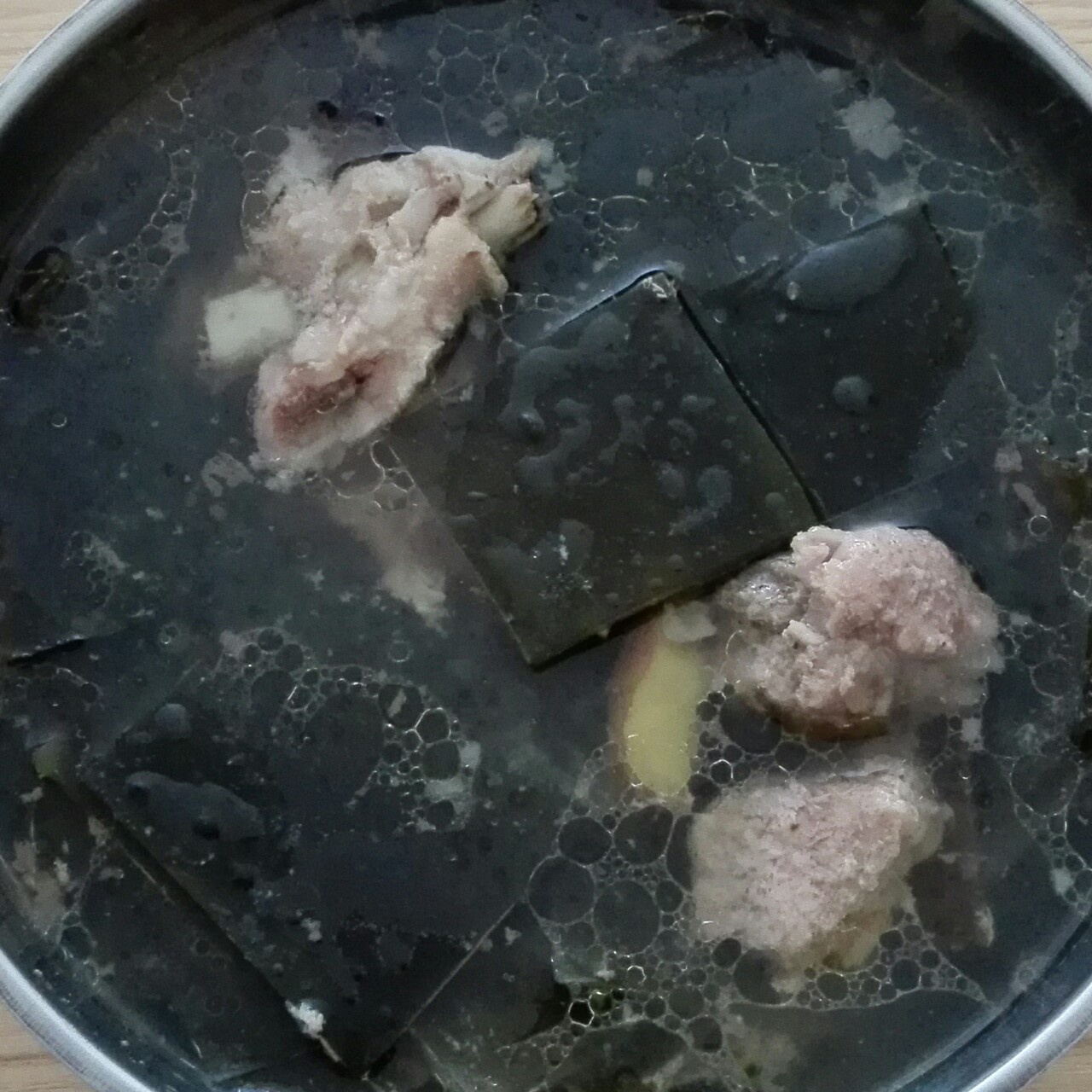 海带排骨汤