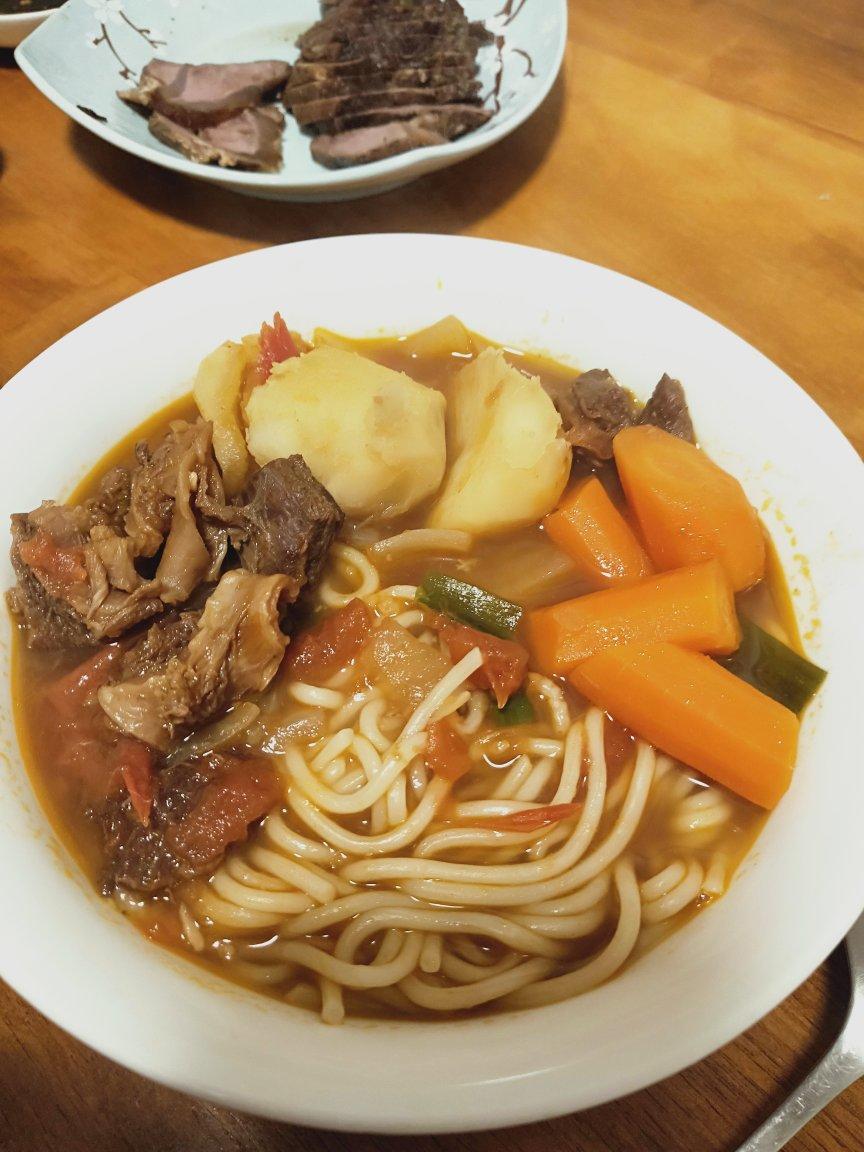 番茄土豆炖牛腩