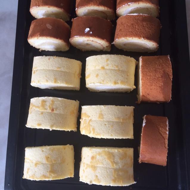戚风奶油蛋糕卷