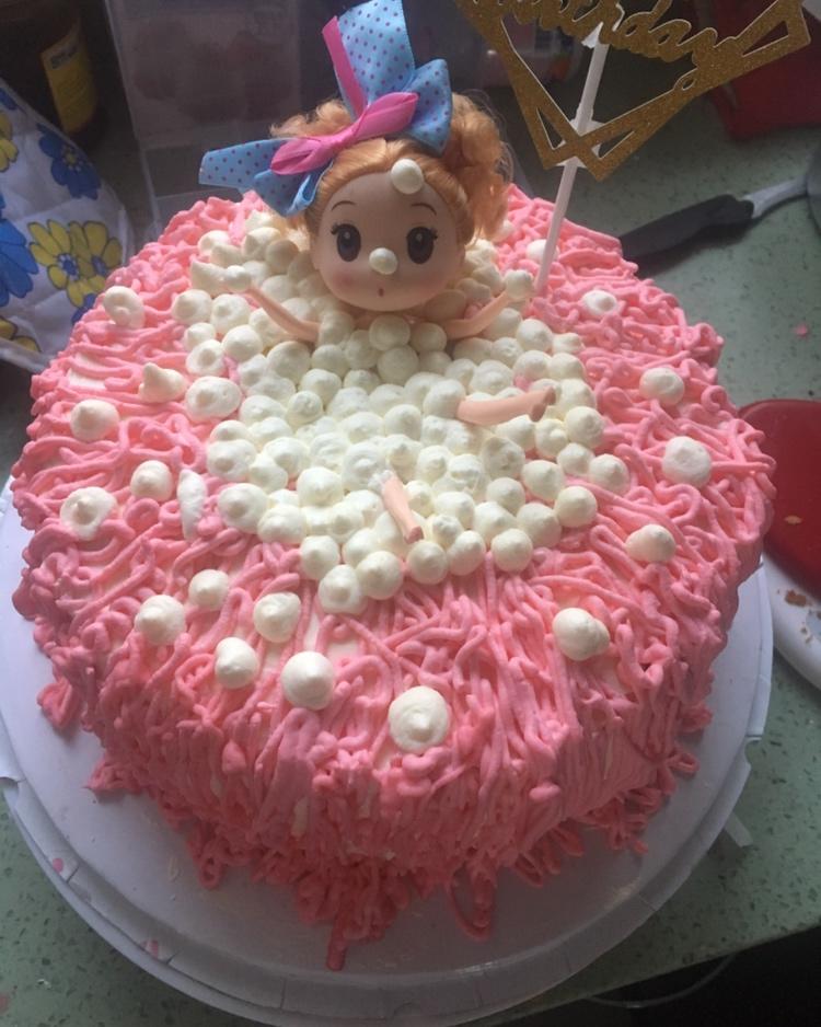泡澡娃娃蛋糕