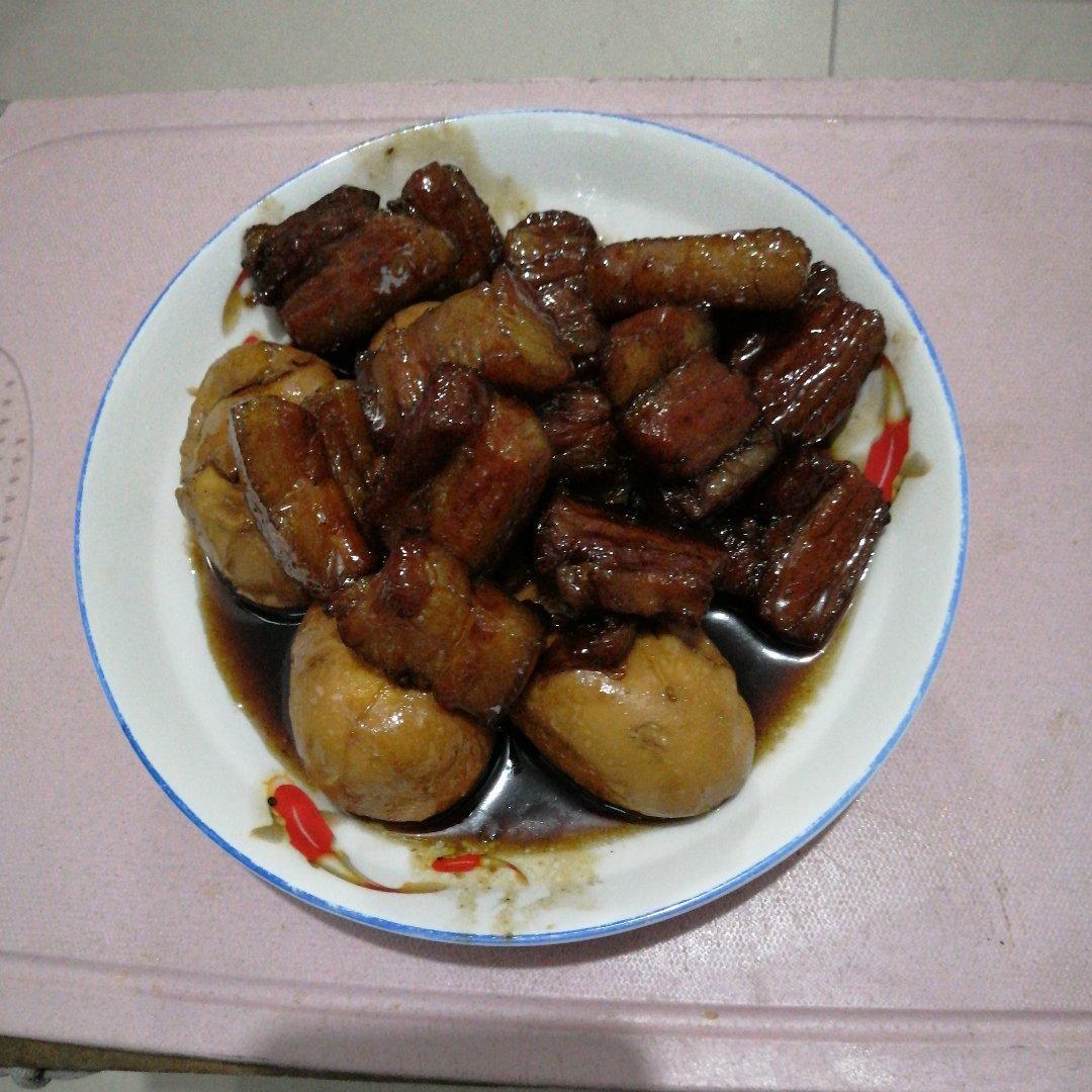 厨师长教你：“红烧肉”的家常做法，肉香四溢肥而不腻