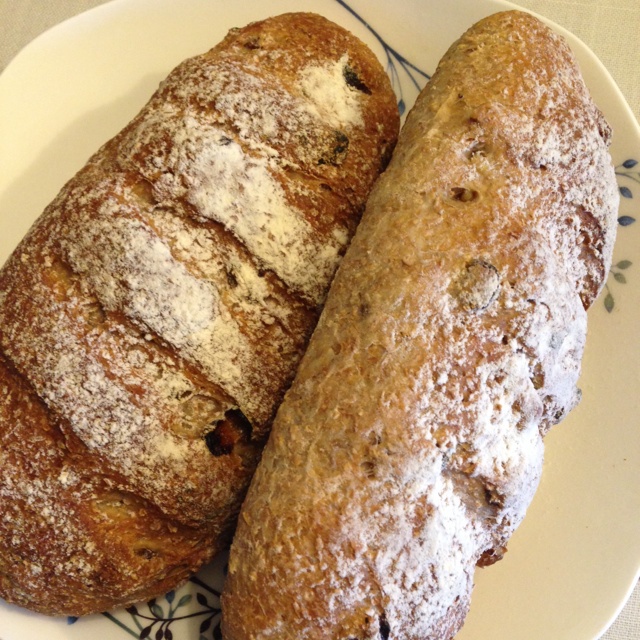 全麦葡萄干面包