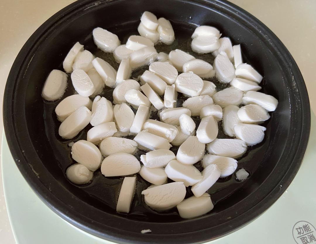 QQ的鸡蛋饼  ‼️麻薯鸡蛋饼软软糯糯的  口感太好了的做法 步骤7