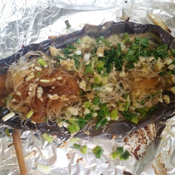 海鲜风味蒜泥粉丝烤茄子