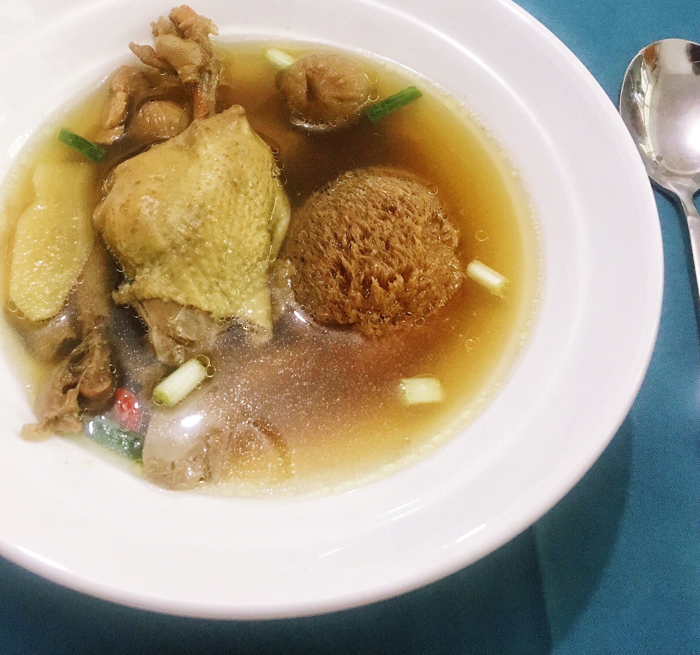 黄酒猴头菇煲鸽汤（养胃、慢性胃炎、浅表性胃炎、胃溃疡的食疗汤）的做法