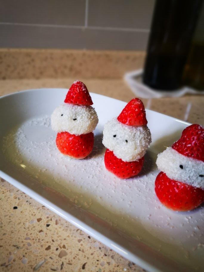 草莓圣诞老人、圣诞雪人