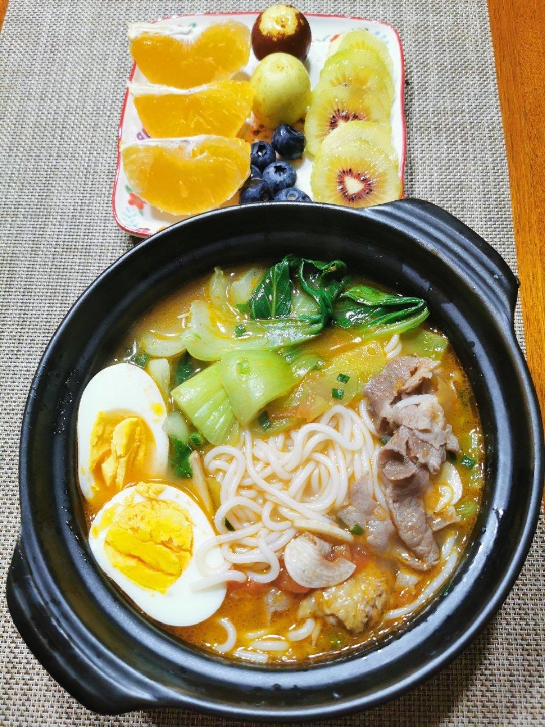 番茄肥牛米线