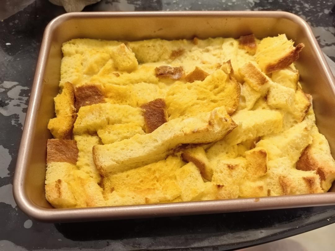 超简单的法式牛奶吐司布丁早餐