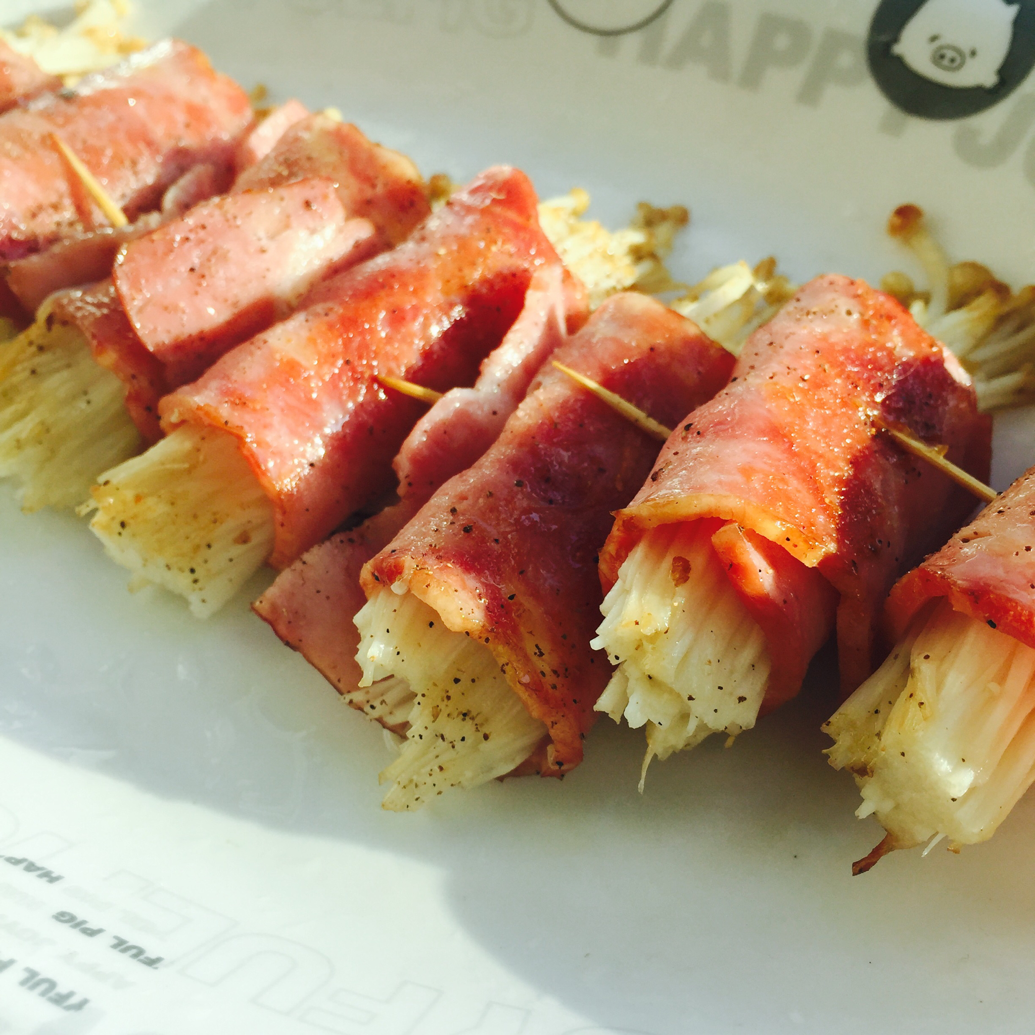 香煎培根金针菇卷