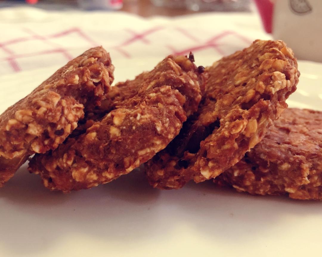 健身人士的鹰嘴豆燕麦饼cookie