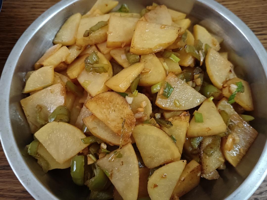 酸辣土豆丝的家常做法 超级下饭