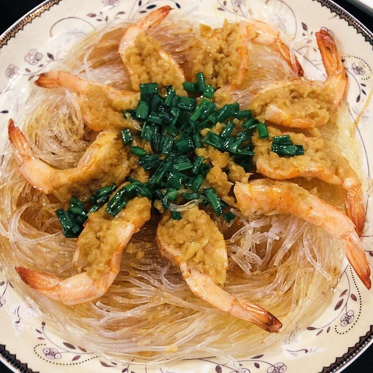 蒜蓉粉丝蒸虾