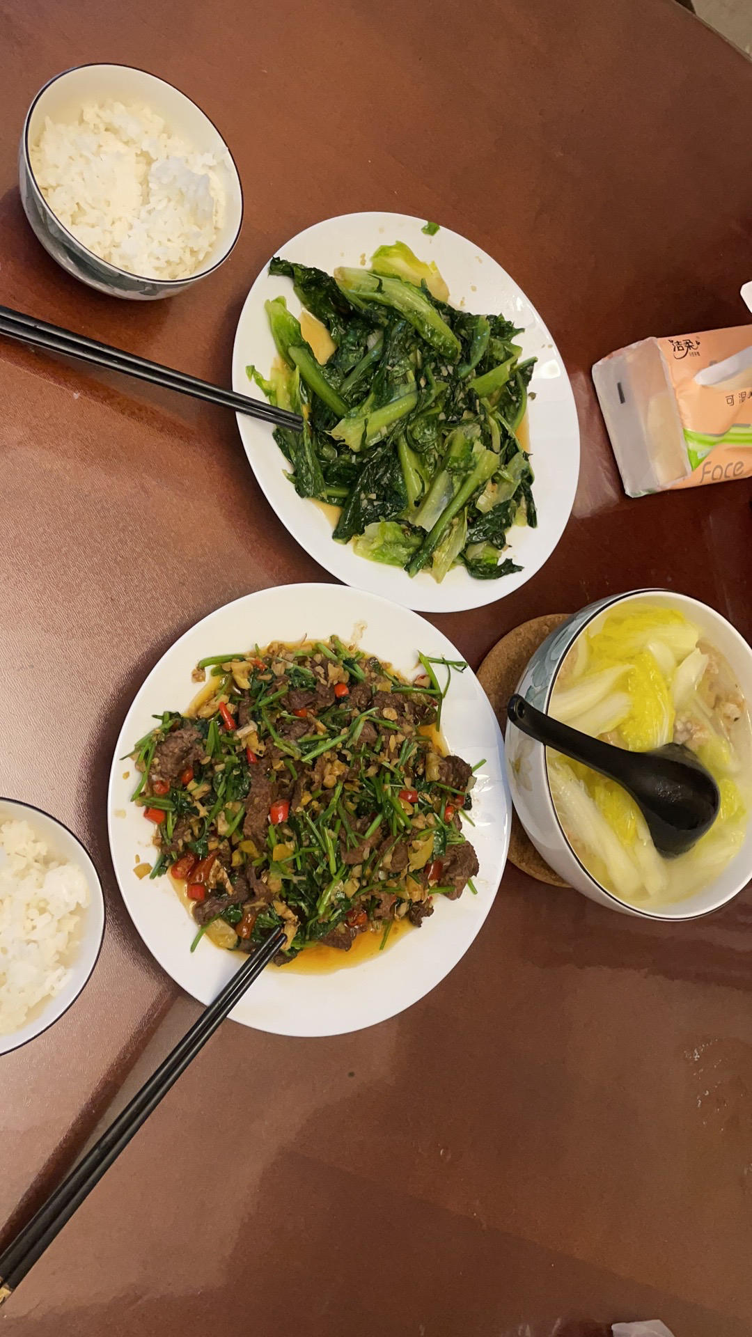小炒黄牛肉