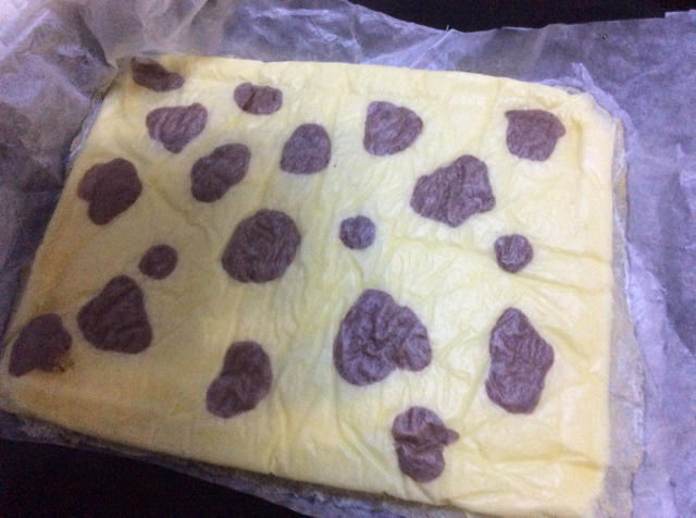 奶牛蛋糕卷+长颈鹿蛋糕卷