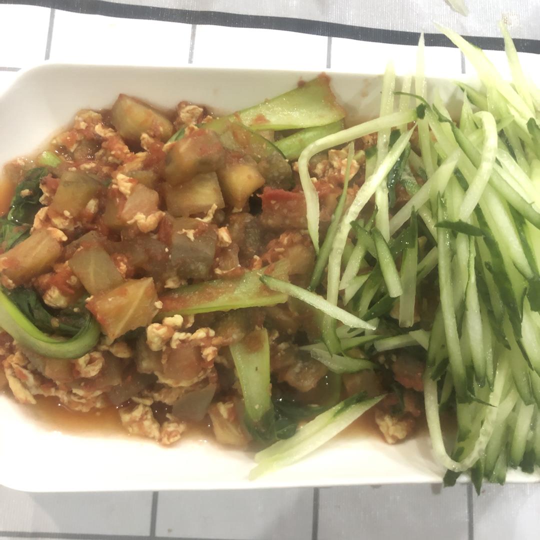 番茄鸡蛋炖茄子，减脂餐，减肥必备！热量超低，饱腹感超强