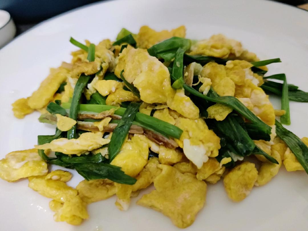 小葱炒鸡蛋