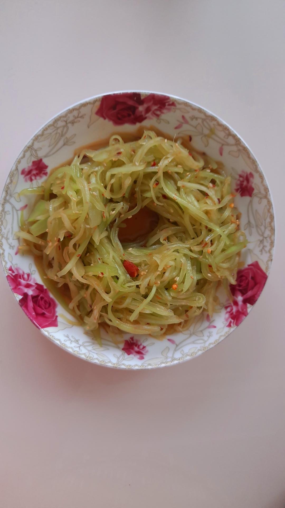 酸辣爽口凉拌莴苣丝的做法