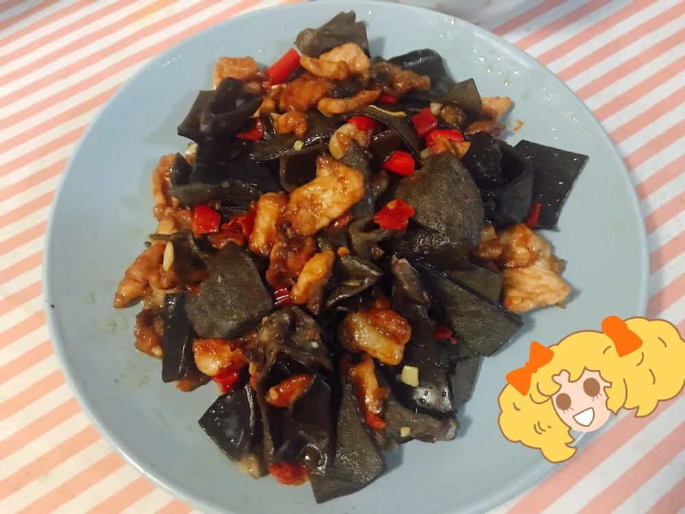 超下饭的木耳炒肉