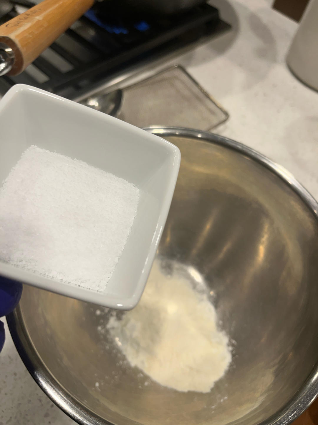 纯奶手撕吐司的做法 步骤1