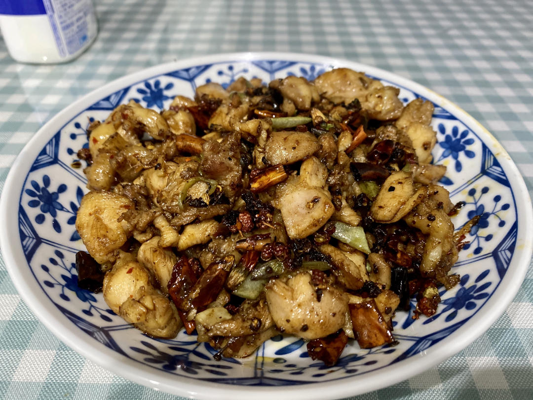 香到三公里外正在上班的男朋友立刻冲回家的神仙辣子鸡丁