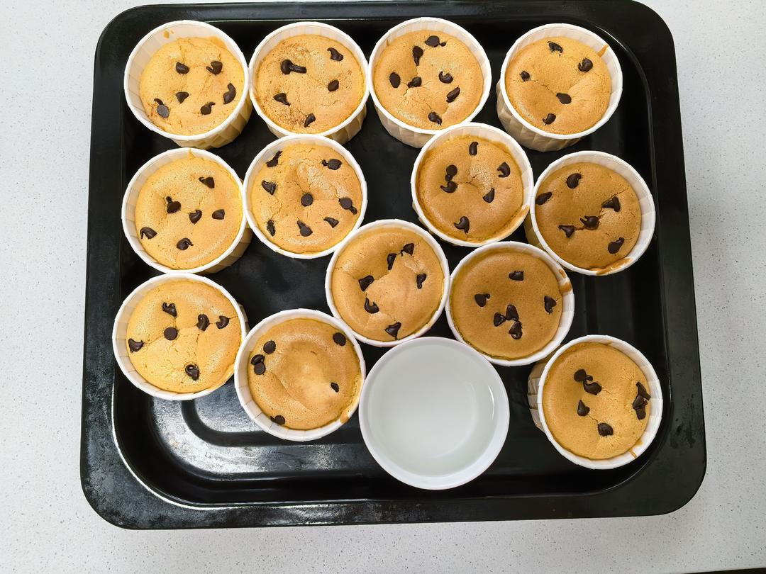 淡奶油纸杯蛋糕