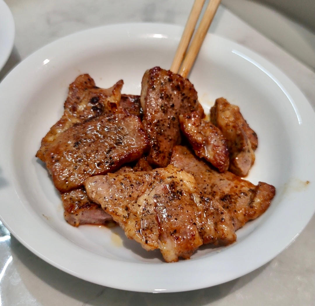 五分钟成就的宴客菜：香煎梅花肉