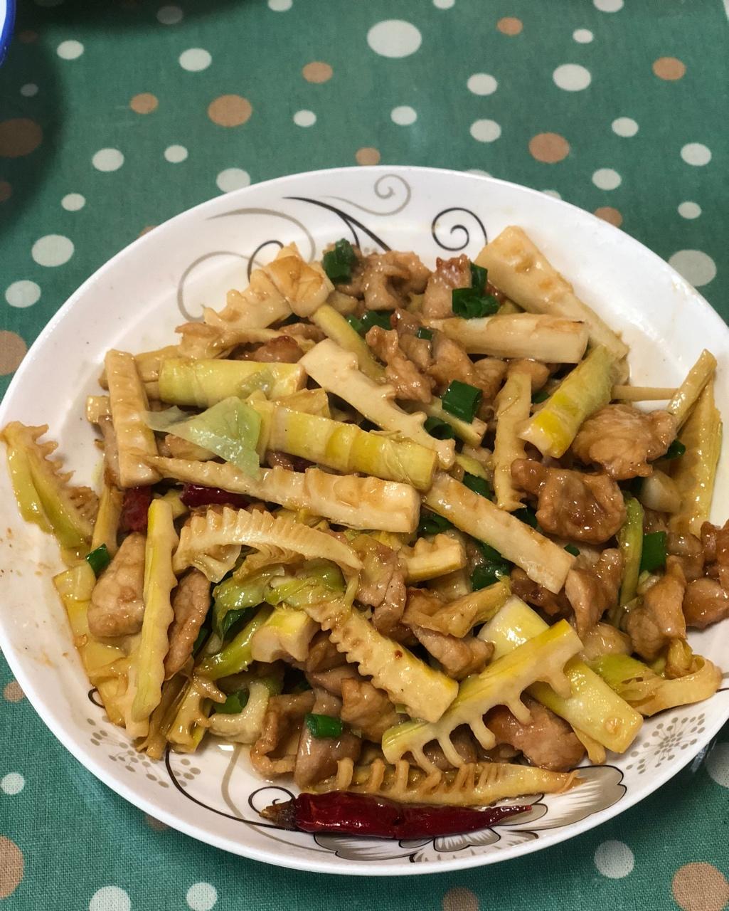 也ぅ午せ婉羙做的竹笋炒肉