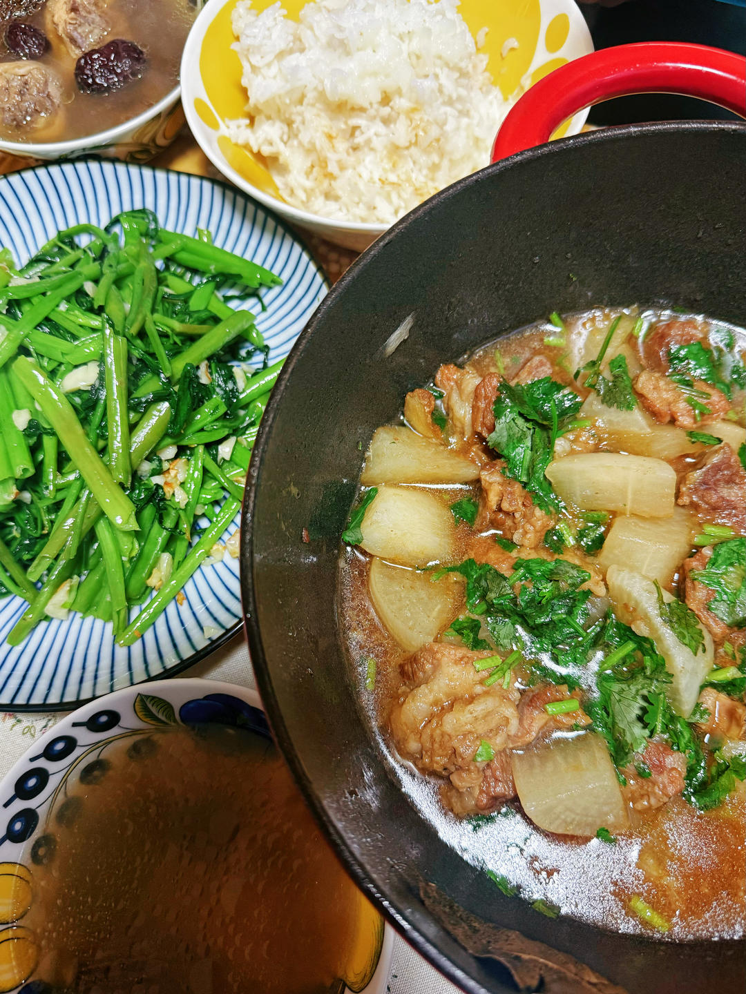 萝卜清炖牛肋条