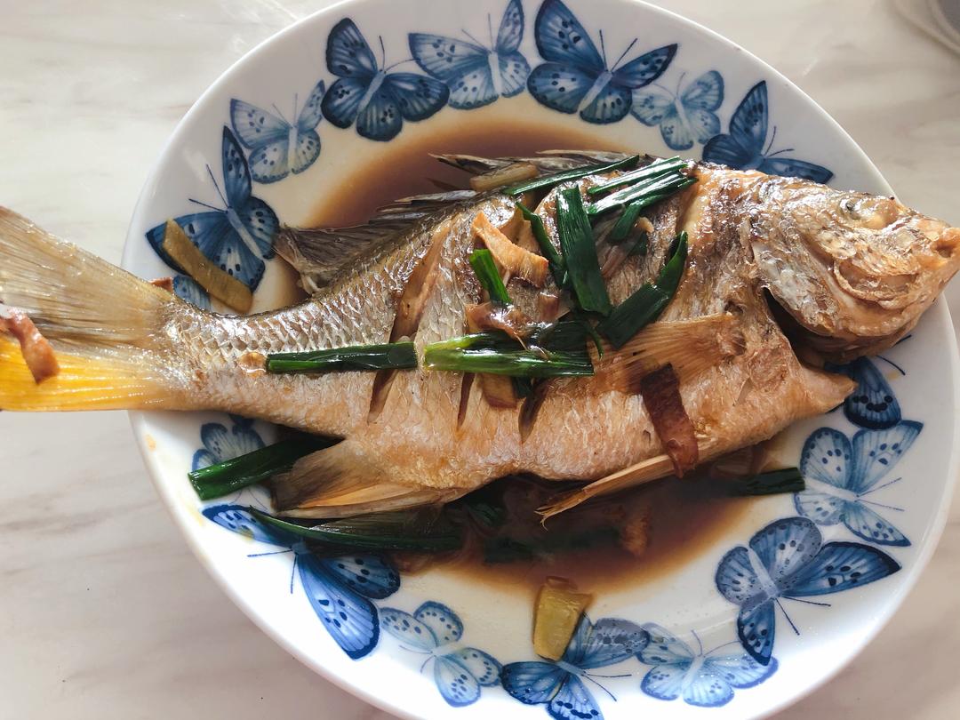 煎蜡鱼(黄脚立)的做法