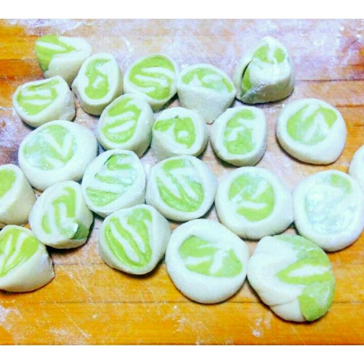 流年带不走夏伤2012做的彩色饺子皮