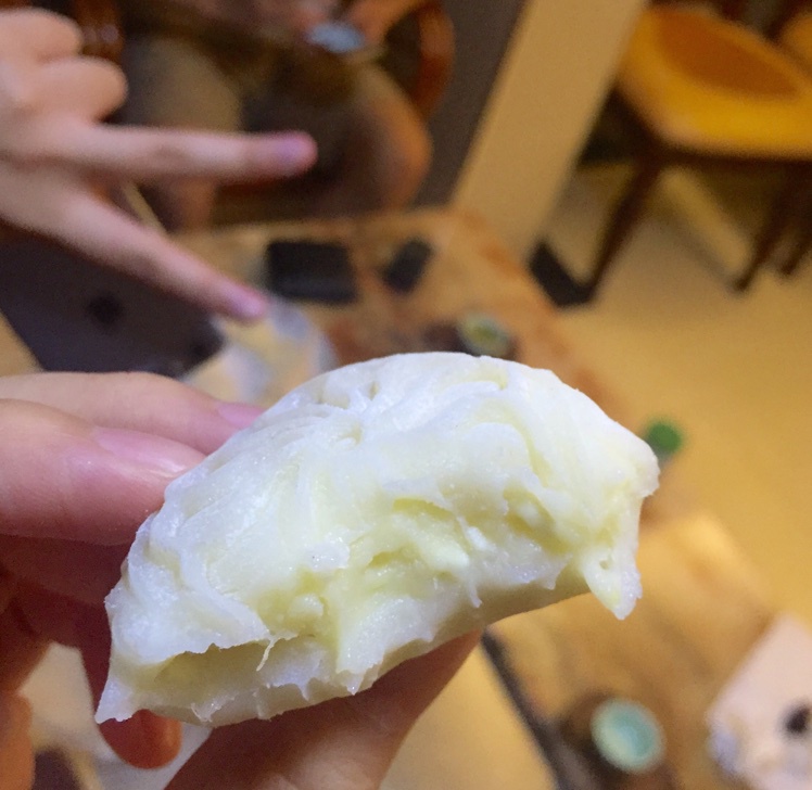 榴莲芝士冰皮月饼